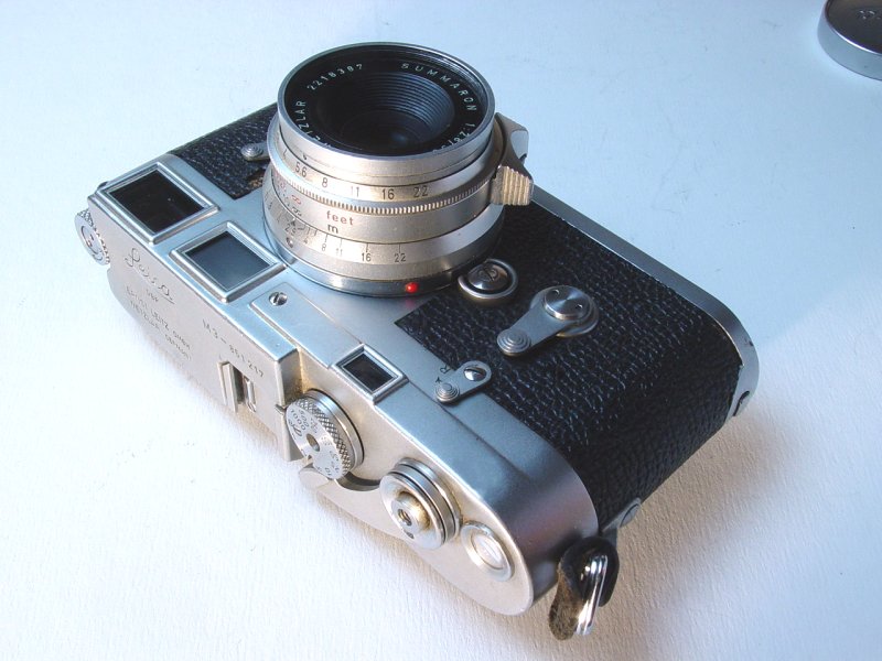 Leica M3 with Summaron 35mm f/2.8