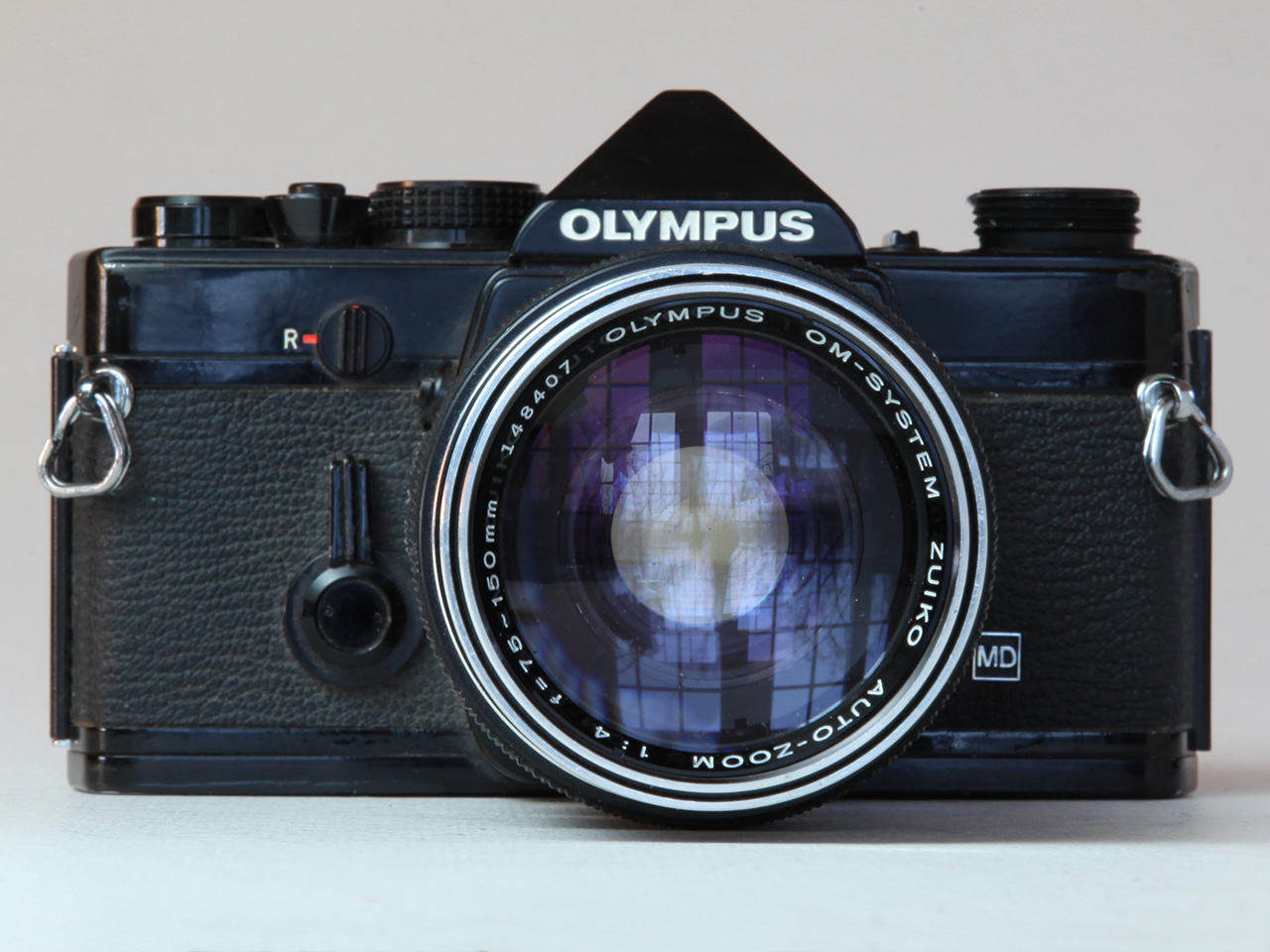 Click to Enlarge - Olympus OM System Zuiko Auto-Zoom 1:4 f=75~150mm with OM-1 MD
