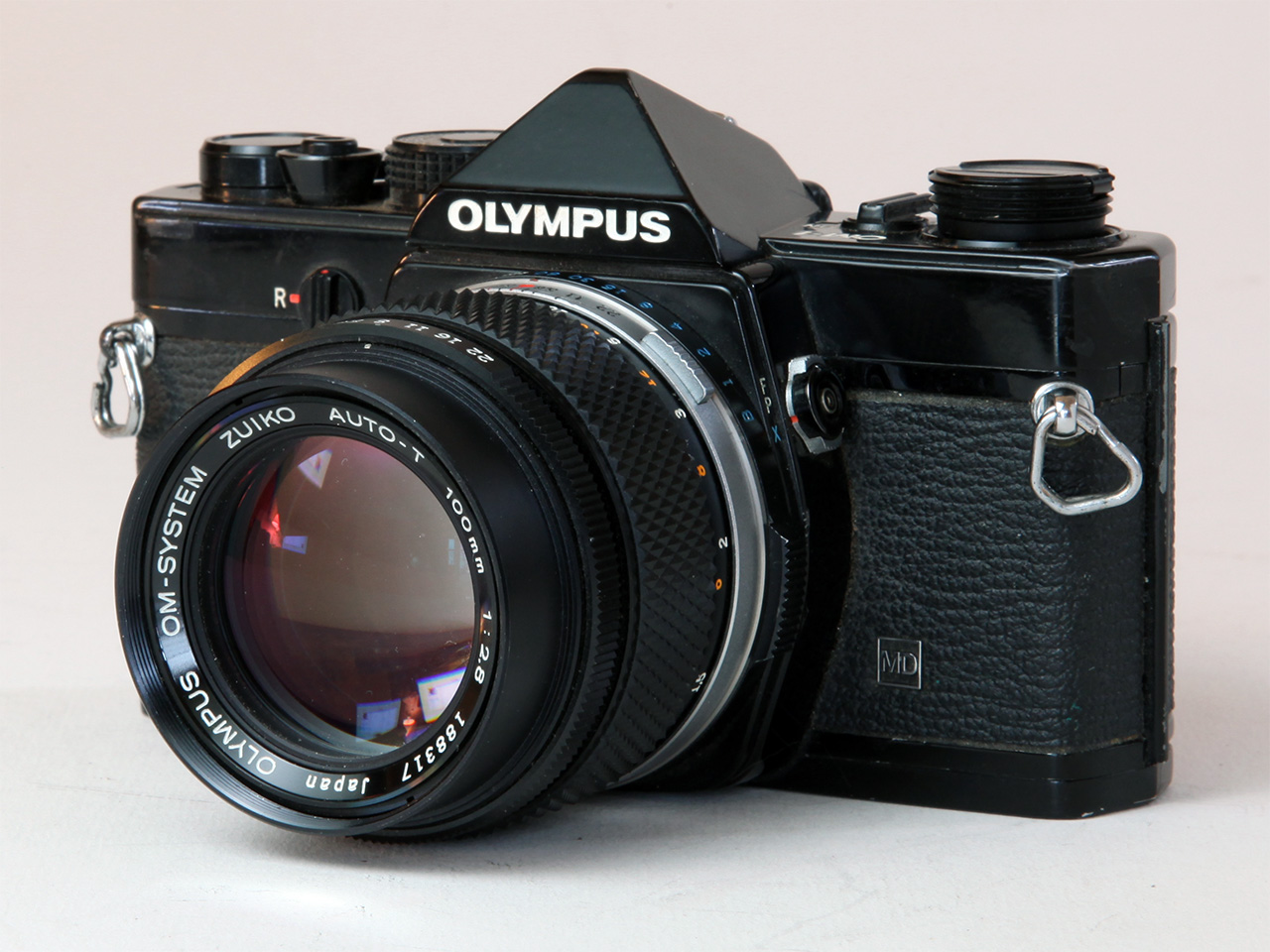 Click to Enlarge - Olympus OM System Zuiko Auto-T 1:2.8 f=100mm (MC) with OM-1 MD
