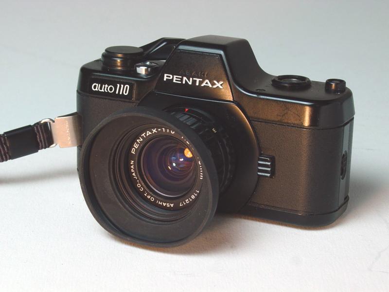 Pentax A110 2.8/18mm with Hood - Click to Enlarge