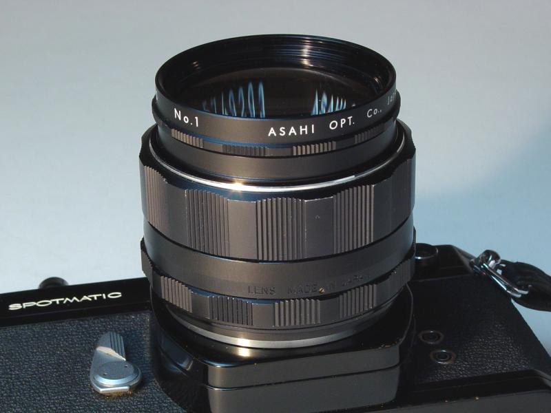 Asahi Pentax Close-up Lens No. 1 on Spotmatic II with Super-Multi-Coated Takumar 50mm f/1.4
