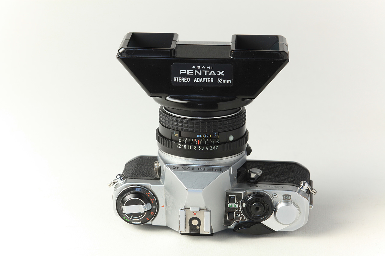 Click to Enlarge - Asahi Pentax Stereo Adapter 52mm with ME-Super
