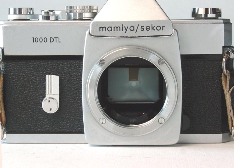 Spot Meter sensor on mirror of mamiya/sekor 1000 DTL with 55mm f/1.8