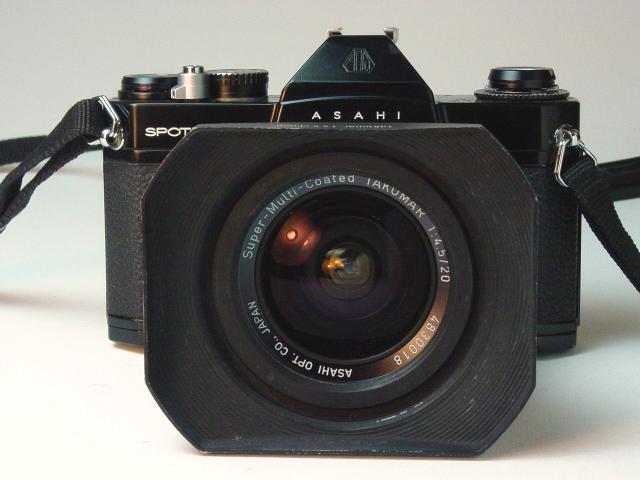 Super-Multi-Coated Takumar 20mm f/4.5 with Spotmatic F and hood