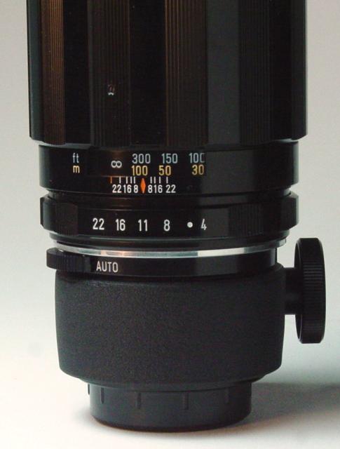 Super-Multi-Coated TAKUMAR 1:4/300mm - Click to Enlarge