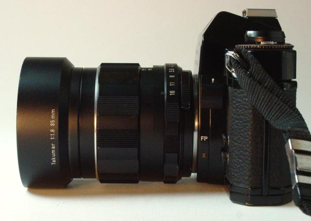 Super-Multi-Coated TAKUMAR 1:1.8/85mm with Spotmatic F