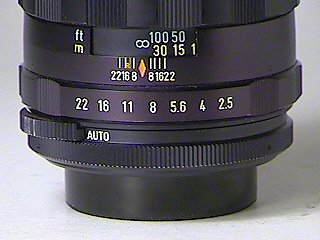 Pentax Super Takumar 135mm f/2.5 SM