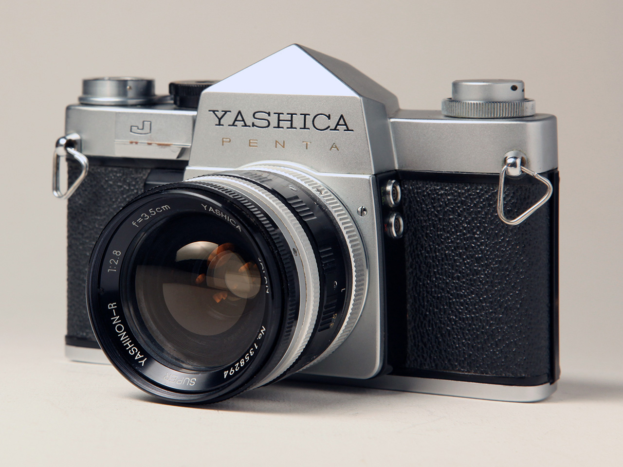 Click to Enlarge - Super Yashinon-R 1:2.8 35mm on Yashica J