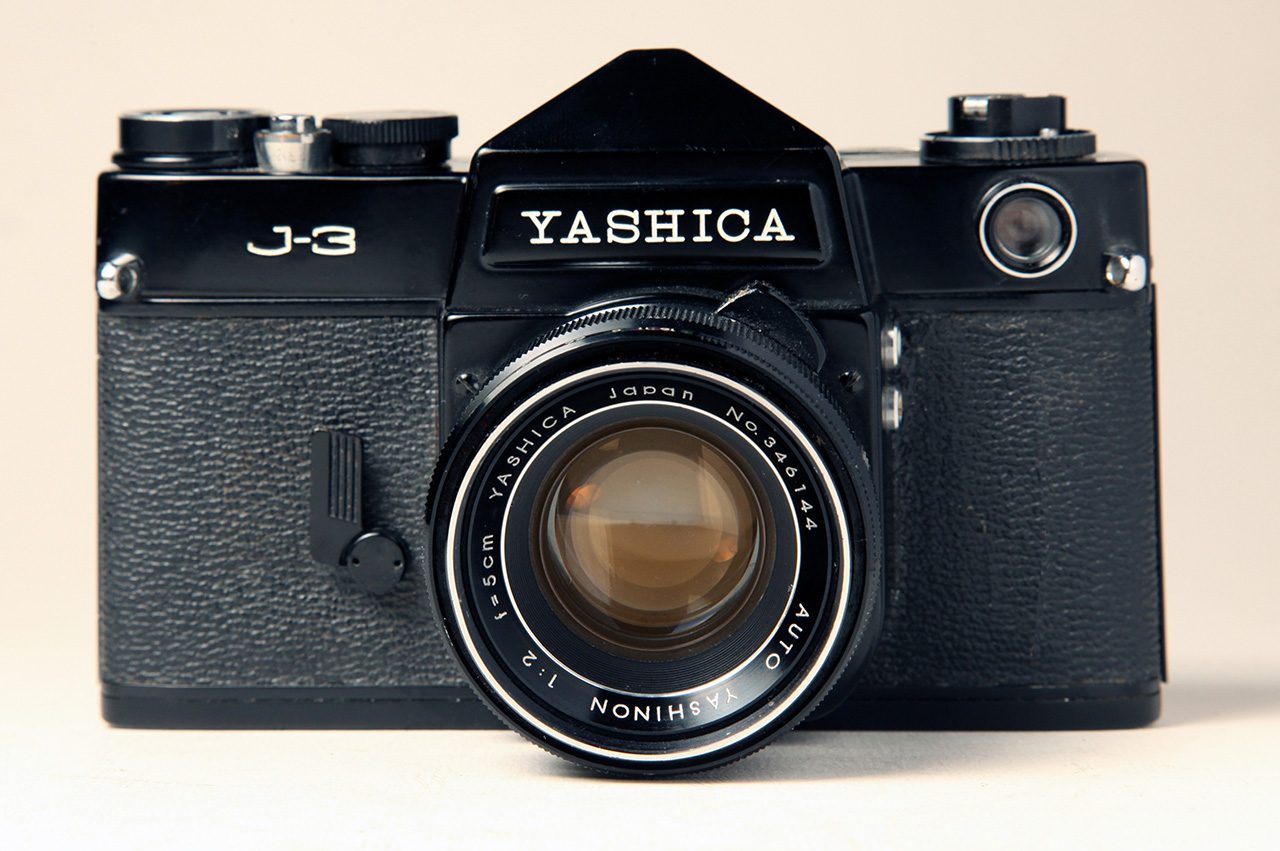 Click to Enlarge - Auto Yashinon 1:2.0/50mm on Yashica J-3