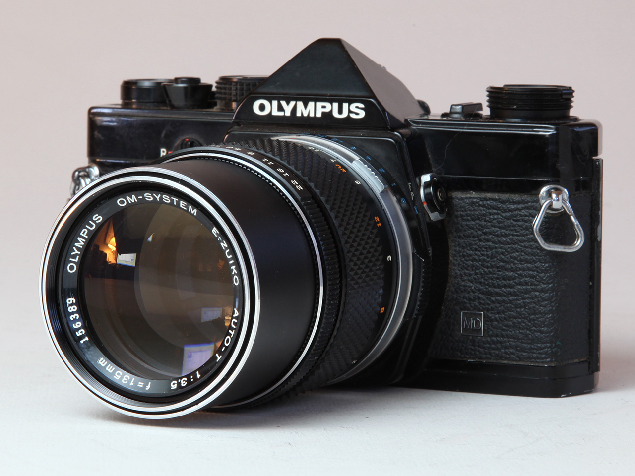 Olympus OM System E.Zuiko Auto-T 1:3.5 f=135mm with OM-1 MD. 