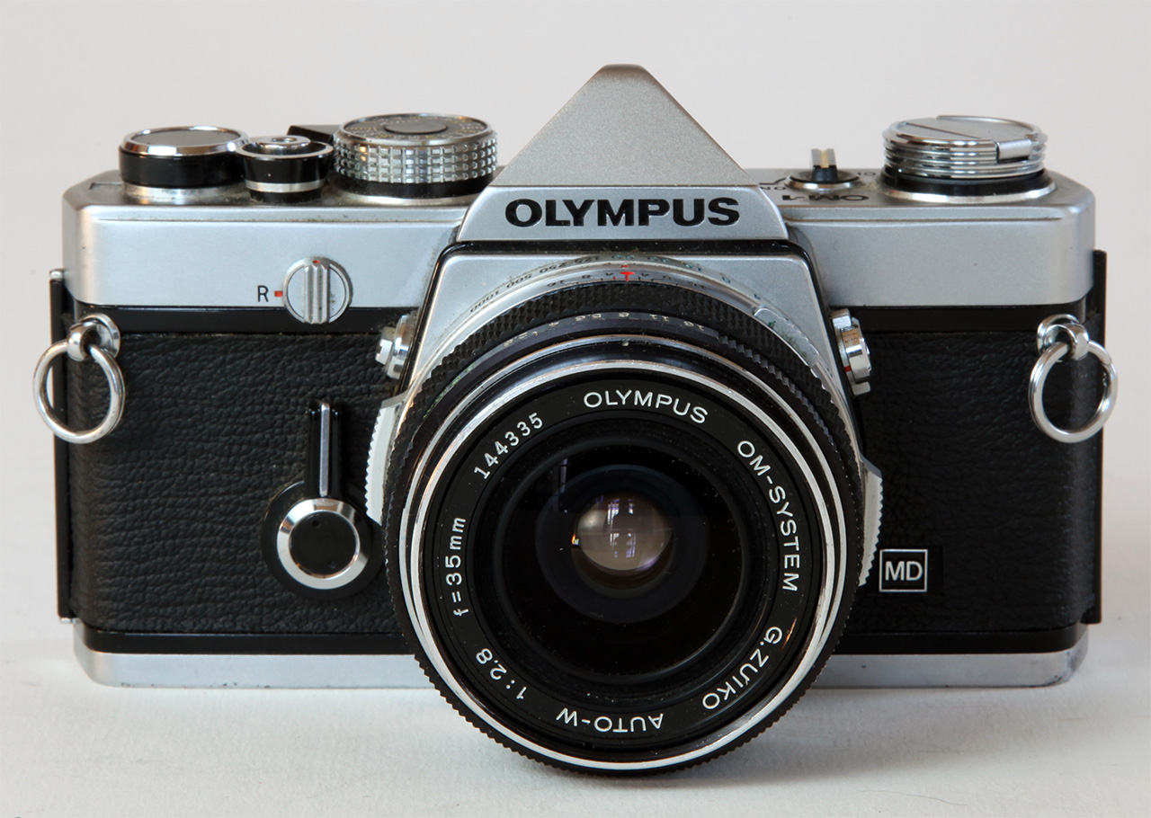 Die Cast Pro - Olympus OM System G.Zuiko Auto-W 1:2.8 f=35mm with